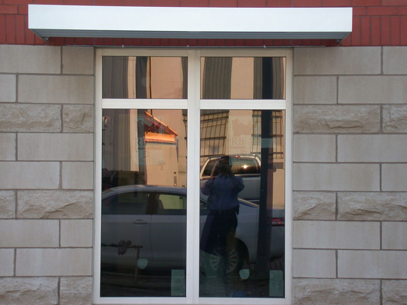 Gerkin Windows Doors 5300 Casement Aluminum Window